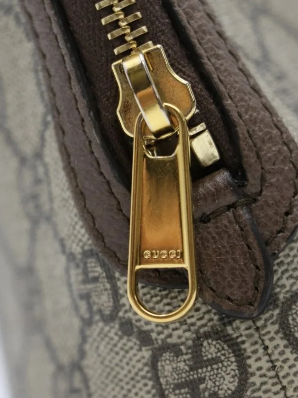 GUCCI Ophidia GG Supreme Cosmetic Bag Pouch